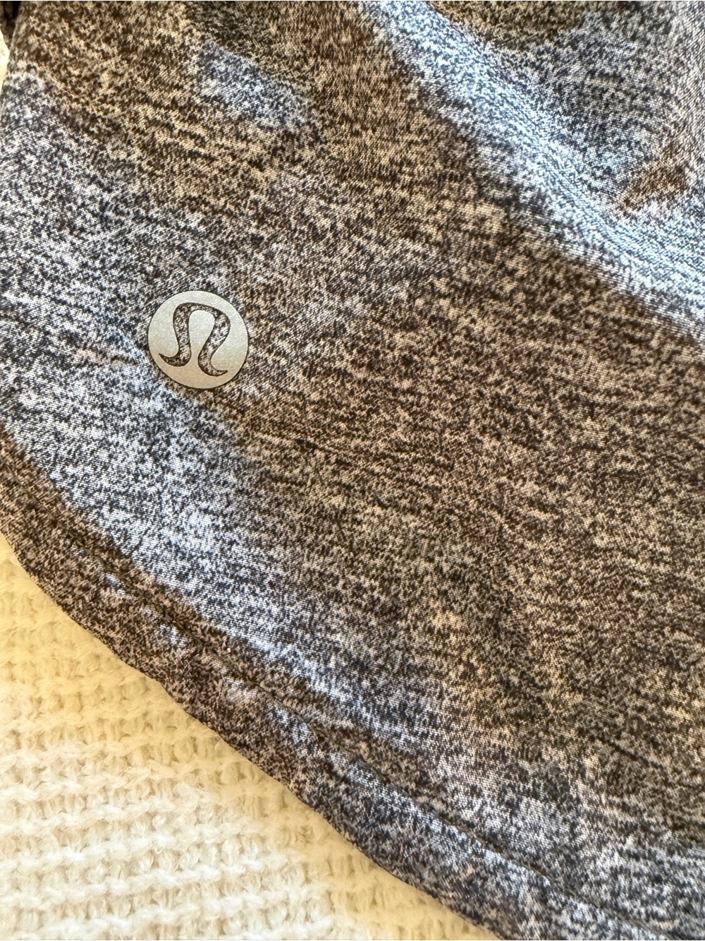 Lululemon Speed Up Low Rise Lined Running Shorts Heathered Gray 10 2.5 Inseam - Picture 3 of 5